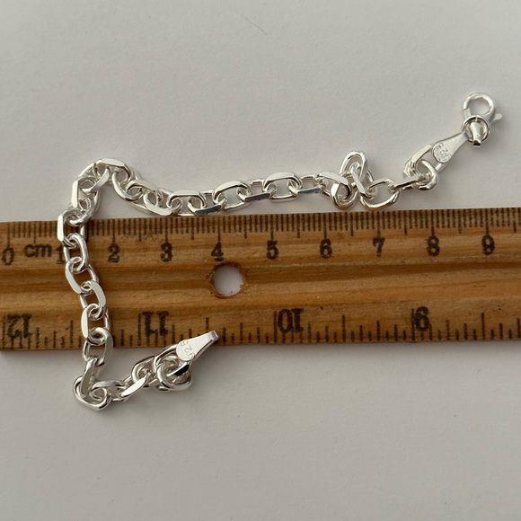 925 Silver bracelet 5mm 8.25 inches unisex link chain